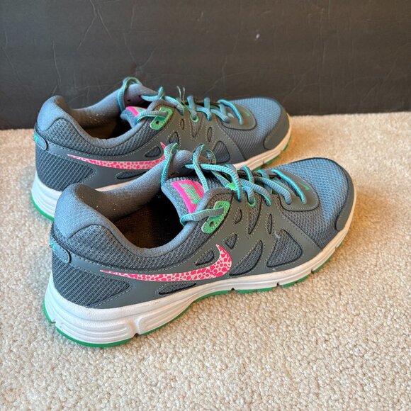 Nike Revolution 2 Women's Running Shoes Size 9.5 Gray Pink Mint 554900-409 - Picture 1 of 10